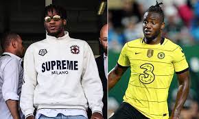 Fenerbahce sign Michy Batshuayi from Chelsea after Nottingham Forest deal collapsed.
