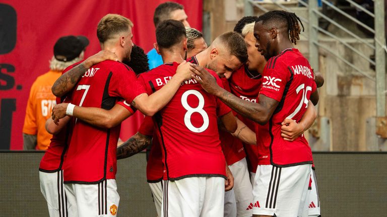 In A Pre-Season Friendly Yesterday Night, Manchester United Defeated Arsenal 2-0 In The United State