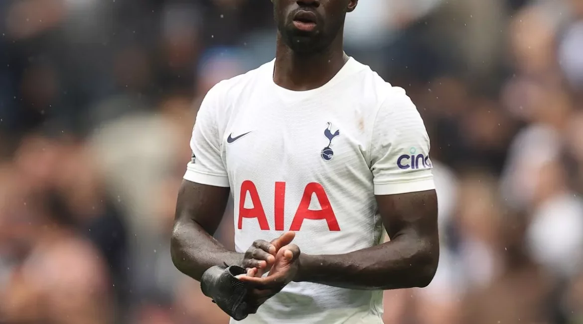 Reports say Spartak Moscow offered for Tottenham Defender Davinson Sanchez
